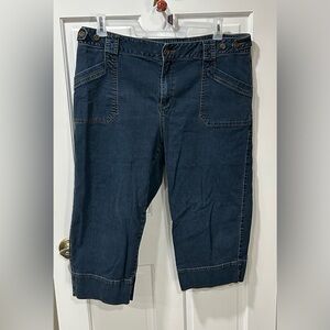 Coldwater Creek medium wash cropped jeans with adjustable button waist
